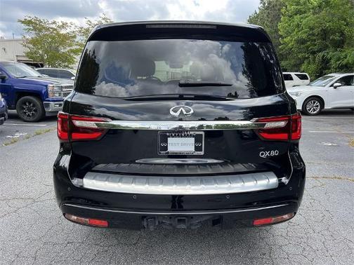 2021 INFINITI QX80 Luxe