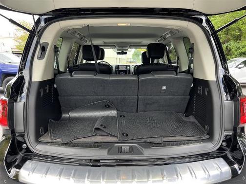 2021 INFINITI QX80 Luxe
