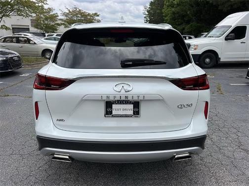 2024 INFINITI QX50 Luxe