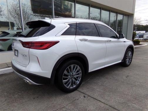 2025 INFINITI QX50 Luxe