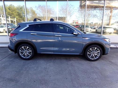 2025 INFINITI QX50 Luxe