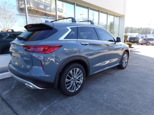 2025 INFINITI QX50 Luxe