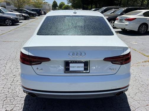 Glacier White Metallic 2018 Audi A4 2.0T ultra Premium