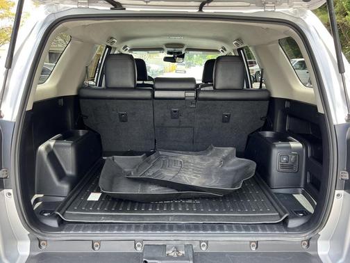 Classic Silver Metallic 2021 Toyota 4Runner TRD Off Road Premium