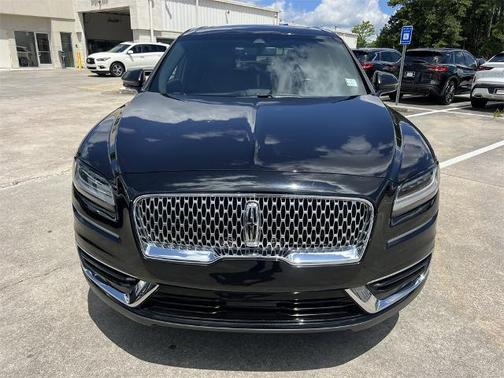 2019 Lincoln Nautilus Reserve