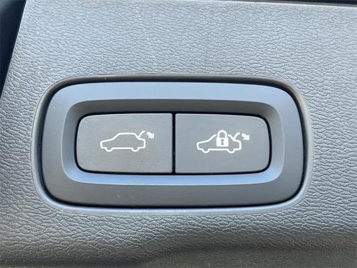 2018 Volvo XC60 T6 Inscription