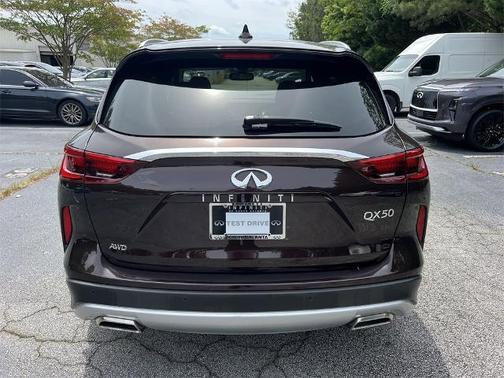 2021 INFINITI QX50 Luxe
