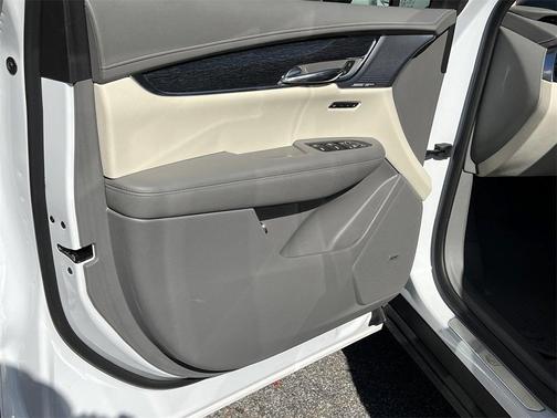 2023 Cadillac XT6 Premium Luxury FWD