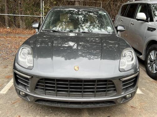 2018 Porsche Macan Base