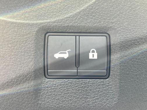 Diamond Black 2025 INFINITI QX60 Luxe