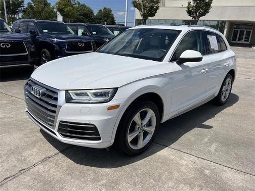 2020 Audi Q5 40 Premium Plus