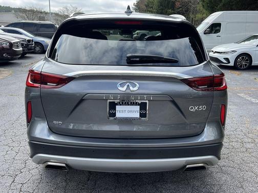 2025 INFINITI QX50 Luxe