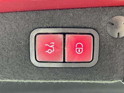 designo Cardinal Red Metallic 2018 Mercedes-Benz C-Class C 300