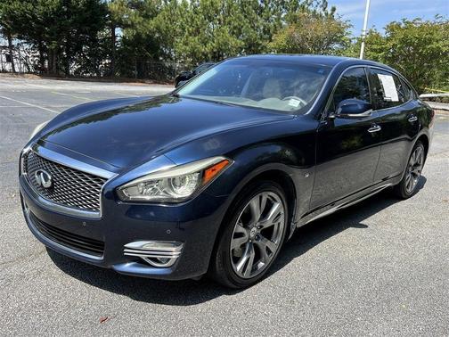 2017 INFINITI Q70L 3.7X