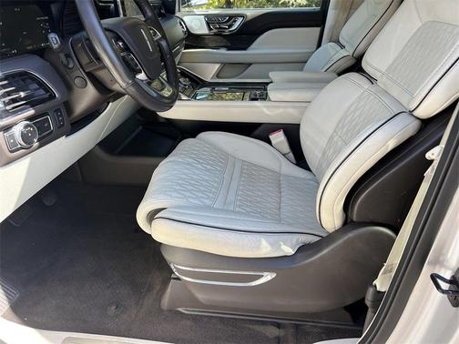 2019 Lincoln Navigator Black Label