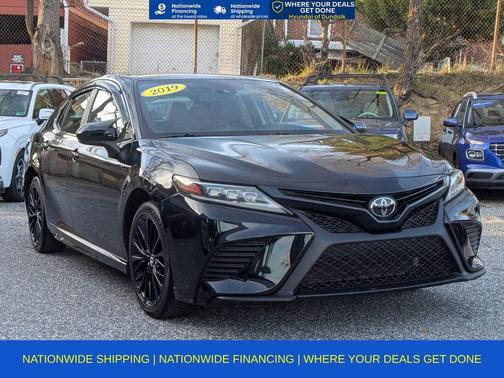 2019 Toyota Camry SE