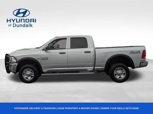 2018 RAM 2500 Tradesman Crew Cab 4x4 6'4' Box