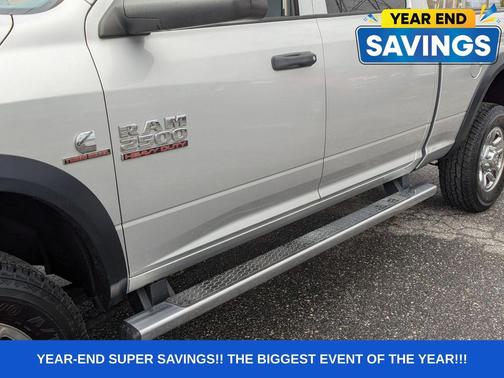 2018 RAM 2500 Tradesman Crew Cab 4x4 6'4' Box