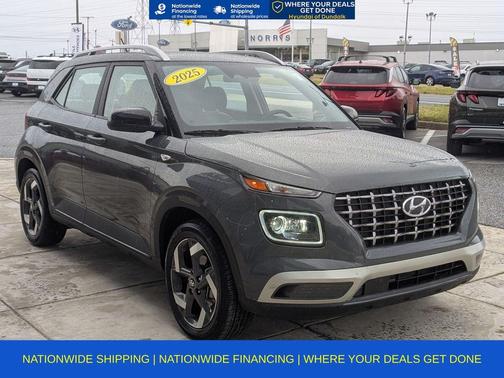 2025 Hyundai VENUE Limited