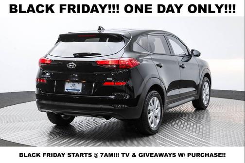 2021 Hyundai TUCSON SE