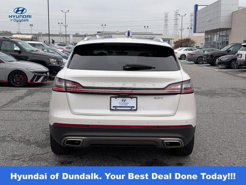 2019 Lincoln Nautilus Reserve