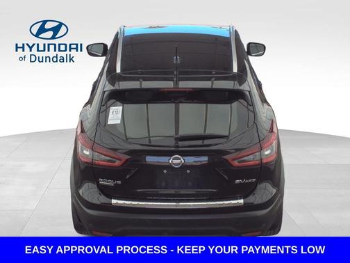 2022 Nissan Rogue Sport SV