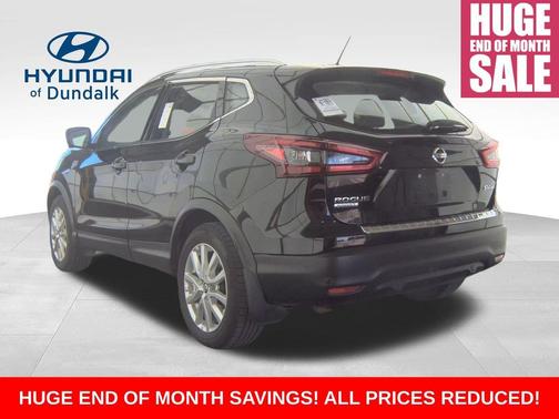 2022 Nissan Rogue Sport SV