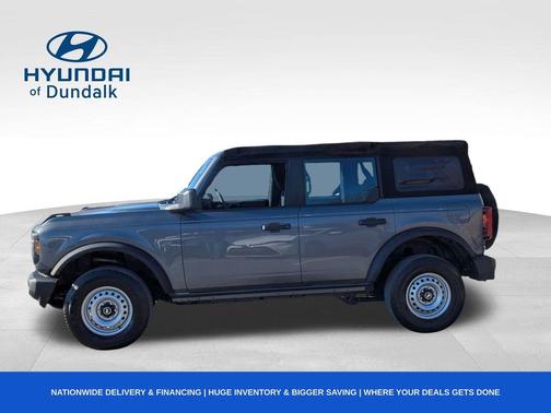 2022 Ford Bronco Base