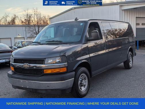 2017 Chevrolet Express 3500 LT
