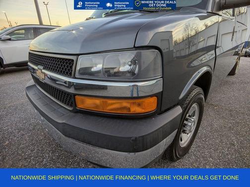 2017 Chevrolet Express 3500 LT