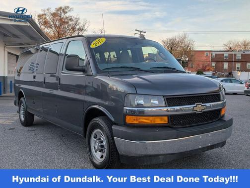 2017 Chevrolet Express 3500 LT