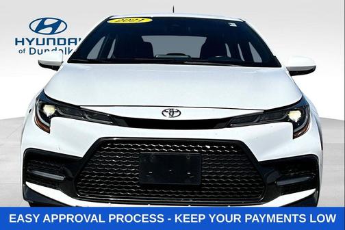 Super White 2021 Toyota Corolla SE