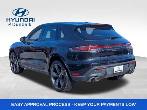 2022 Porsche Macan S