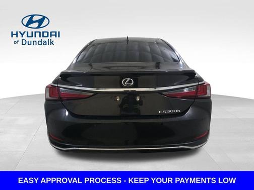 2023 Lexus ES 300h Base