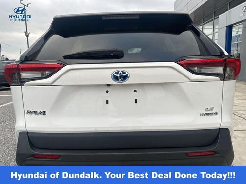 2022 Toyota RAV4 Hybrid LE