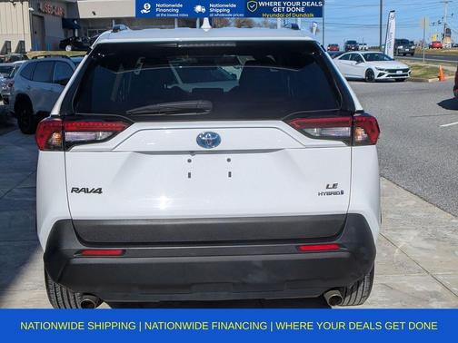 2022 Toyota RAV4 Hybrid LE