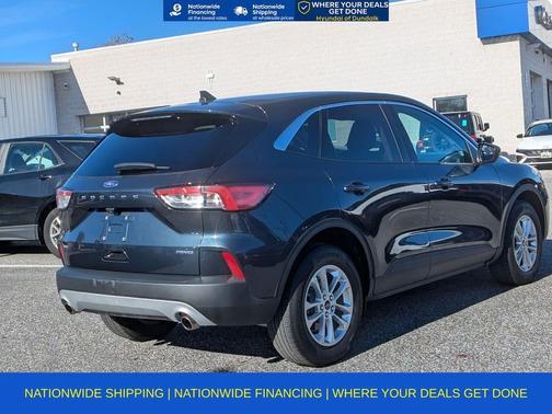 2022 Ford Escape SE