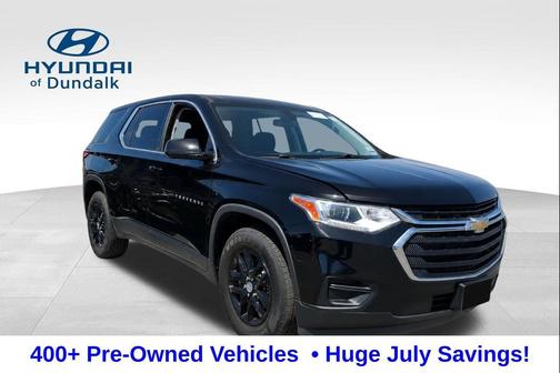 Mosaic Black Metallic 2021 Chevrolet Traverse LS