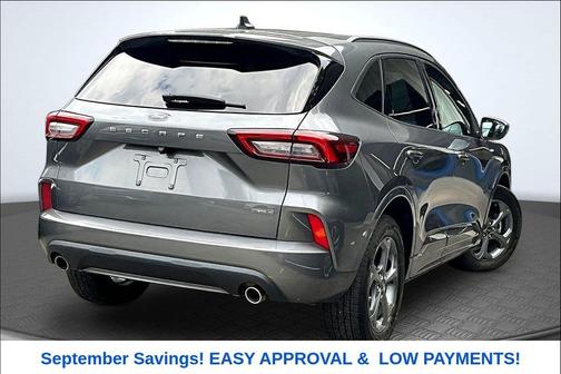 Gray Metallic 2023 Ford Escape ST-Line Select