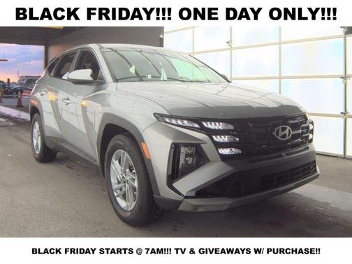 2025 Hyundai TUCSON SE