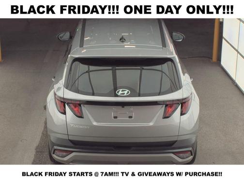 2025 Hyundai TUCSON SE