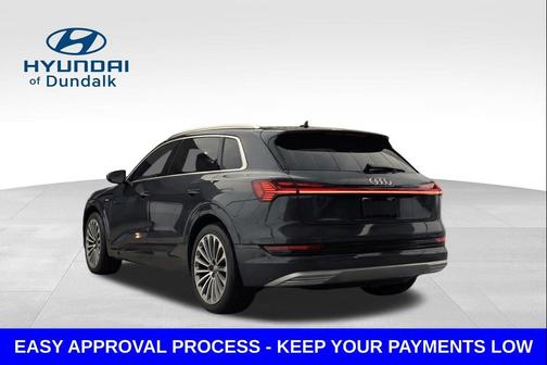2019 Audi e-tron Premium Plus