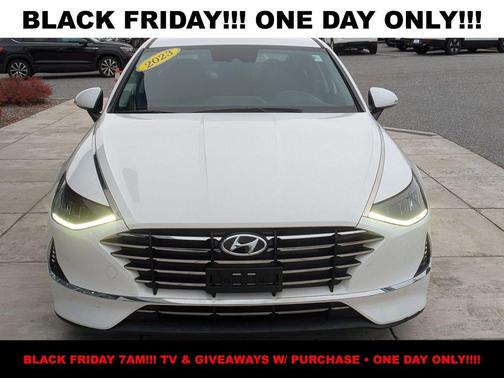 2023 Hyundai SONATA SE