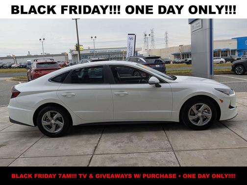 2023 Hyundai SONATA SE