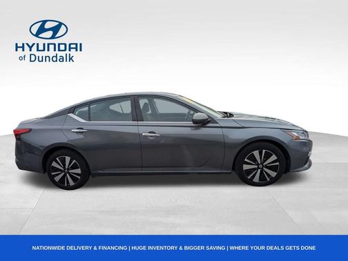 2022 Nissan Altima 2.5 SV