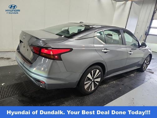 2022 Nissan Altima 2.5 SV