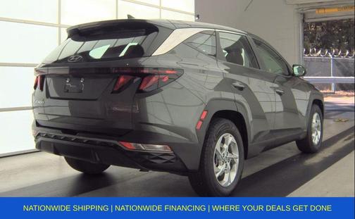2022 Hyundai TUCSON SE