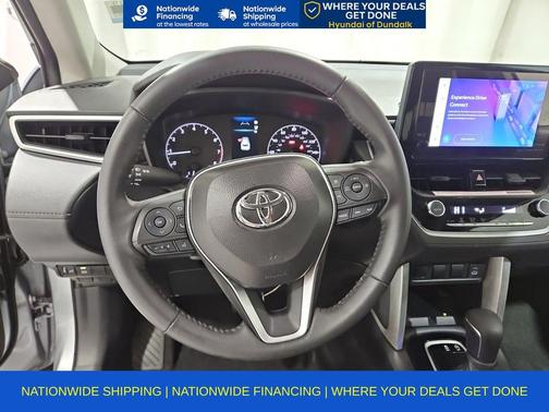 2024 Toyota Corolla Cross LE