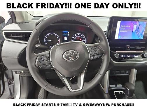 2024 Toyota Corolla Cross LE