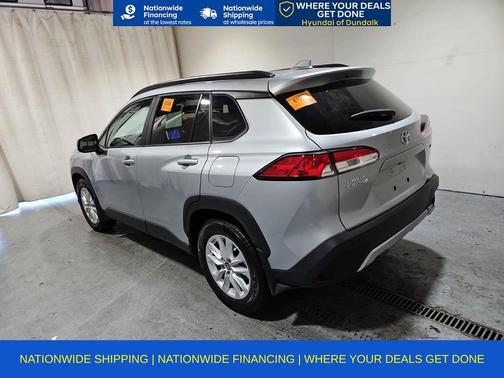 2024 Toyota Corolla Cross LE